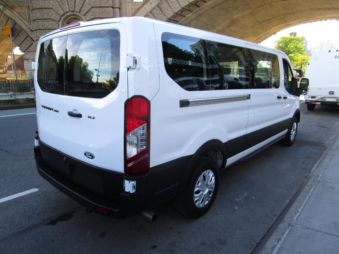 ford transit passenger van 2026 1FBAX2Y89TKA73015 image ford transit passenger van 2026 1FBAX2Y89TKA73015 image